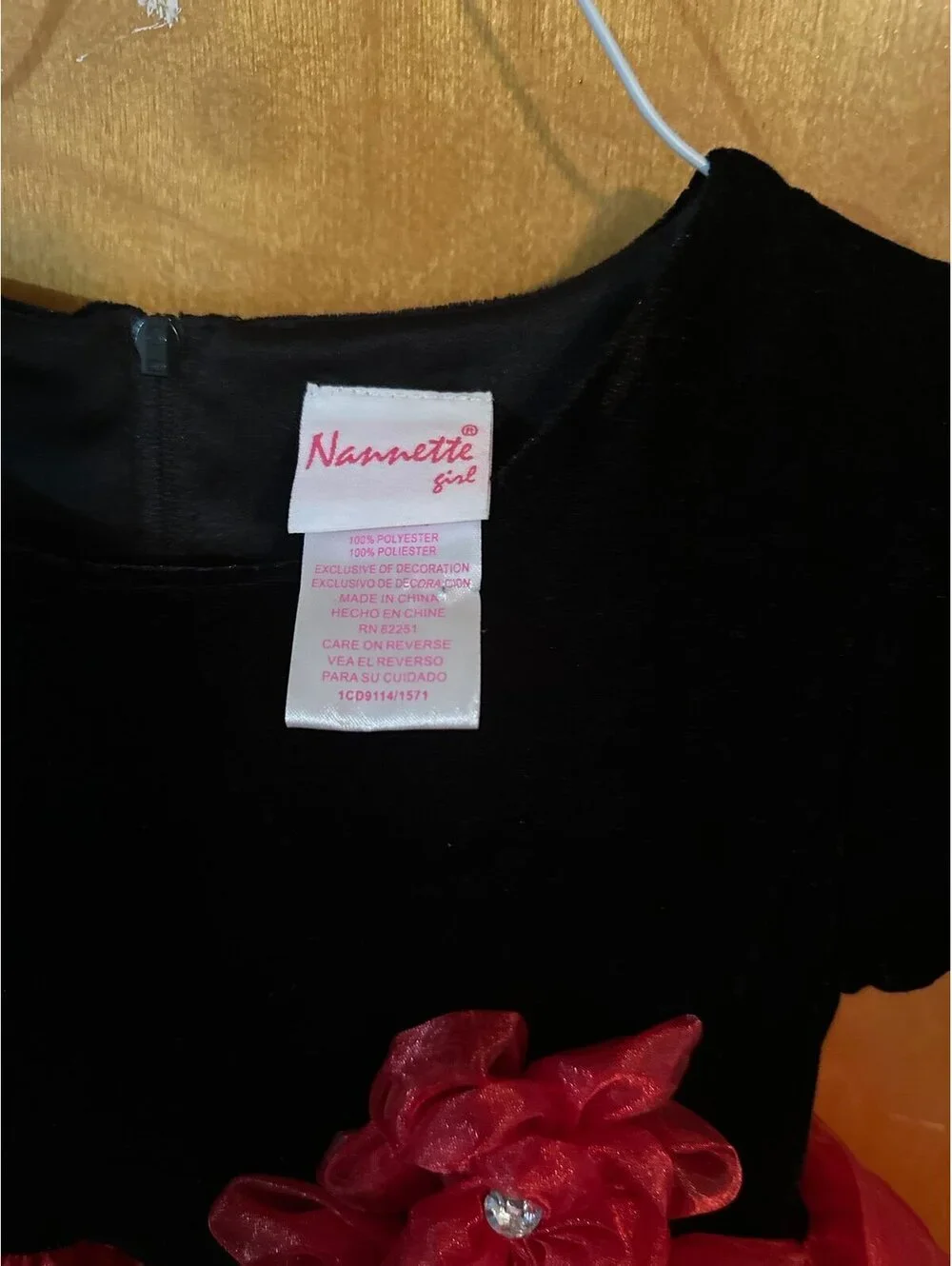 Nannette girl black and red dress size 6x